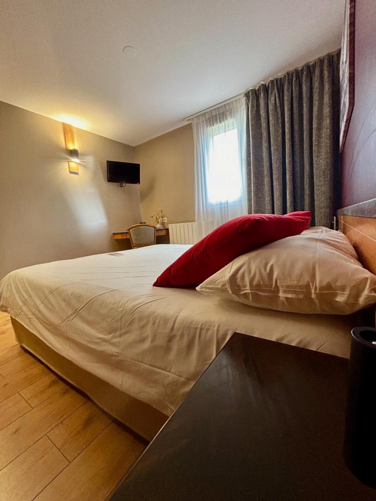 Hotel Les Arches Saint-Lary-Soulan Eksteriør bilde